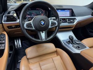 BMW 320 bild 9