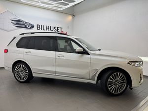 BMW X7 bild 2