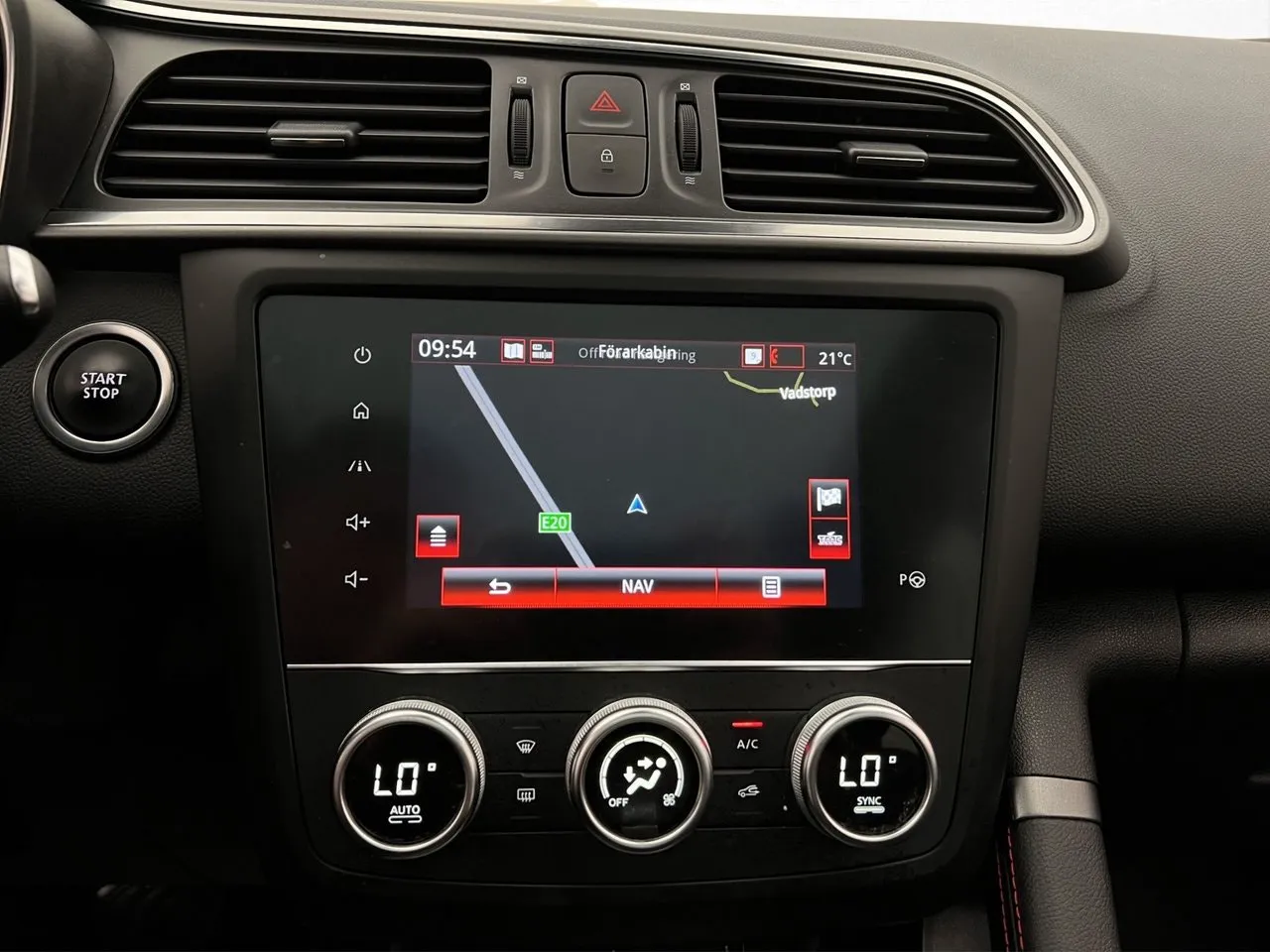 Vehicle image 22