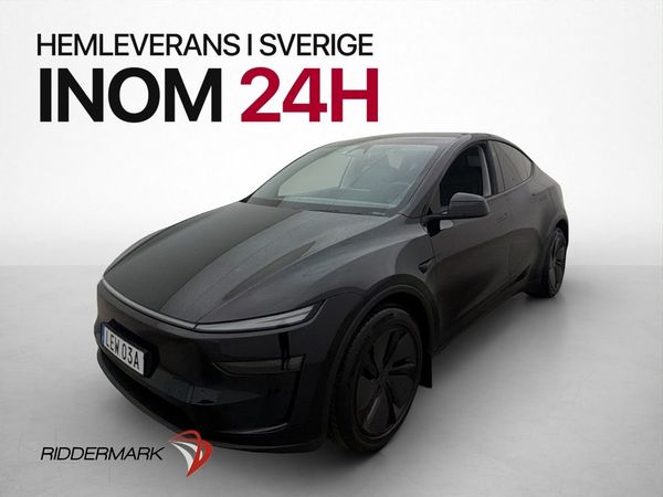 Tesla Model Y Long Range AWD 514hk MOMS Pano Adp-fart - 2025