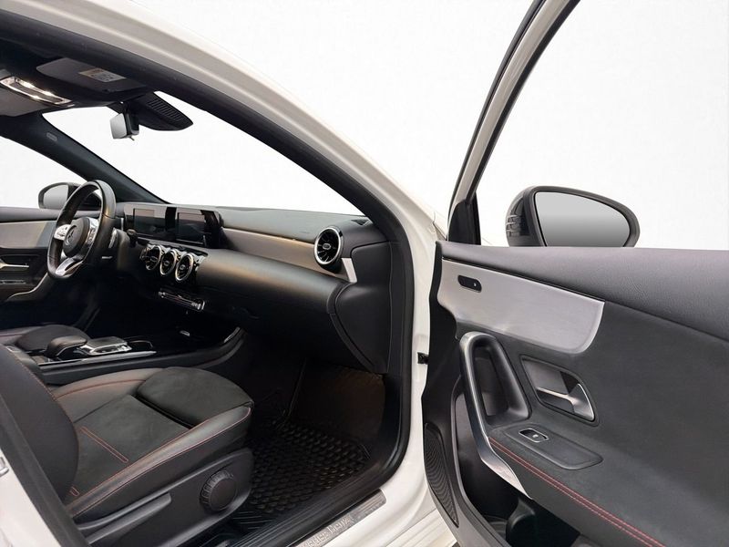 Mercedes A200 bild 24