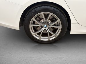 BMW 330 bild 30