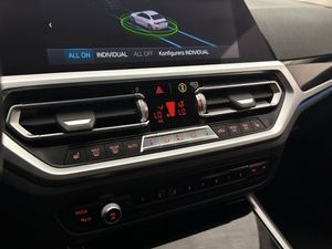 BMW 330 bild 21