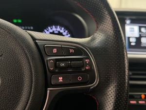 Kia Optima bild 18