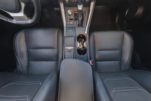 Lexus NX bild 20