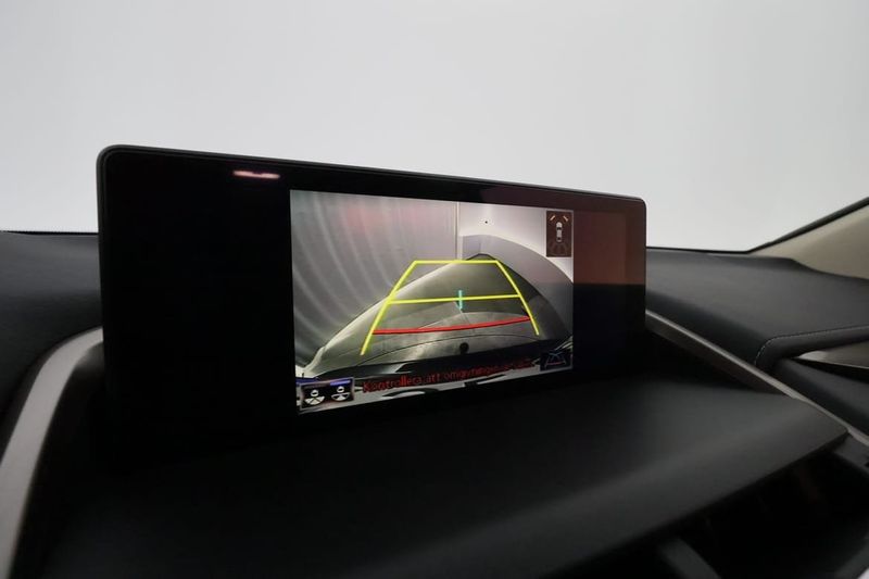 Lexus NX bild 31