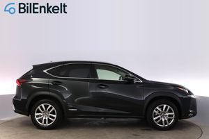 Lexus NX bild 2