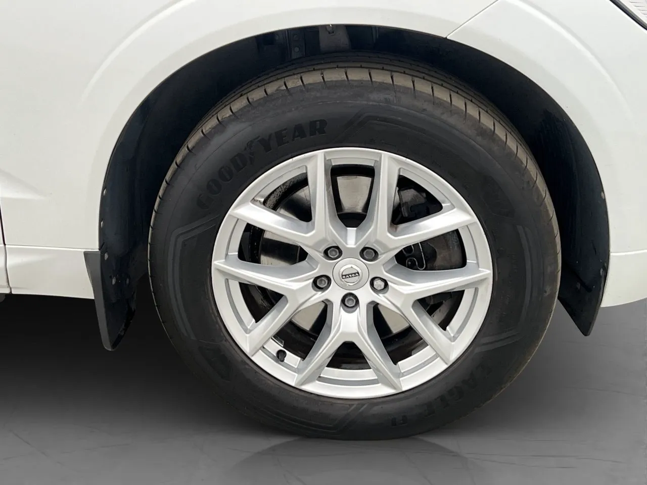 Vehicle image 36
