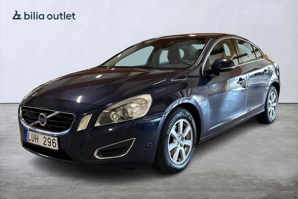 Volvo S60 T4 Momentum / 2-brukare / M-Värmare / Driver Alert - 2012