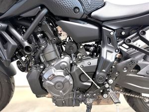 Yamaha MT bild 4
