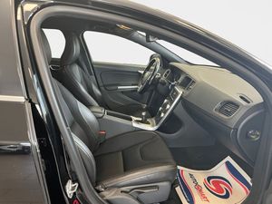 Volvo V60 bild 18