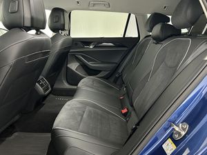 Volkswagen Passat bild 11