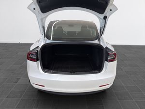 Tesla Model 3 bild 9