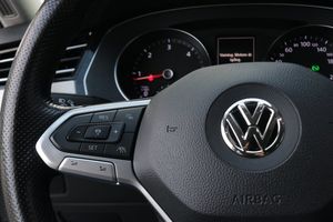 Volkswagen Passat bild 13