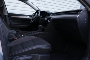 Volkswagen Passat bild 22