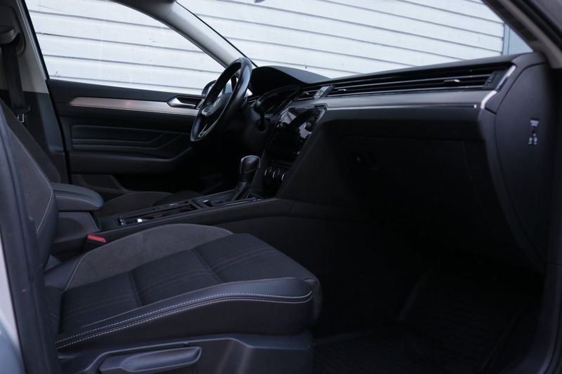 Volkswagen Passat bild 22