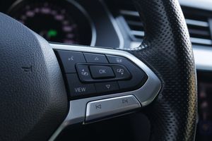 Volkswagen Passat bild 21