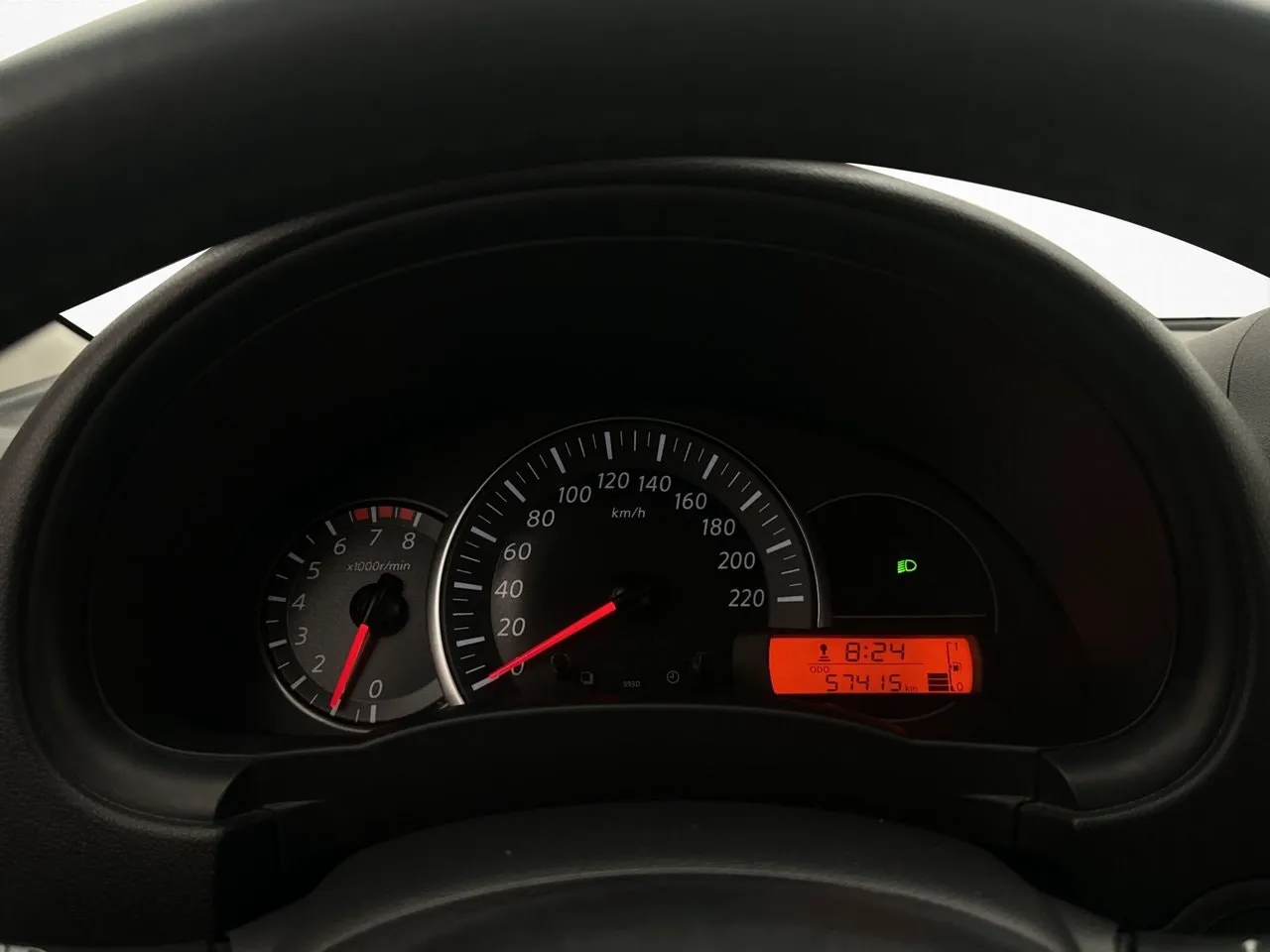 Vehicle image 13