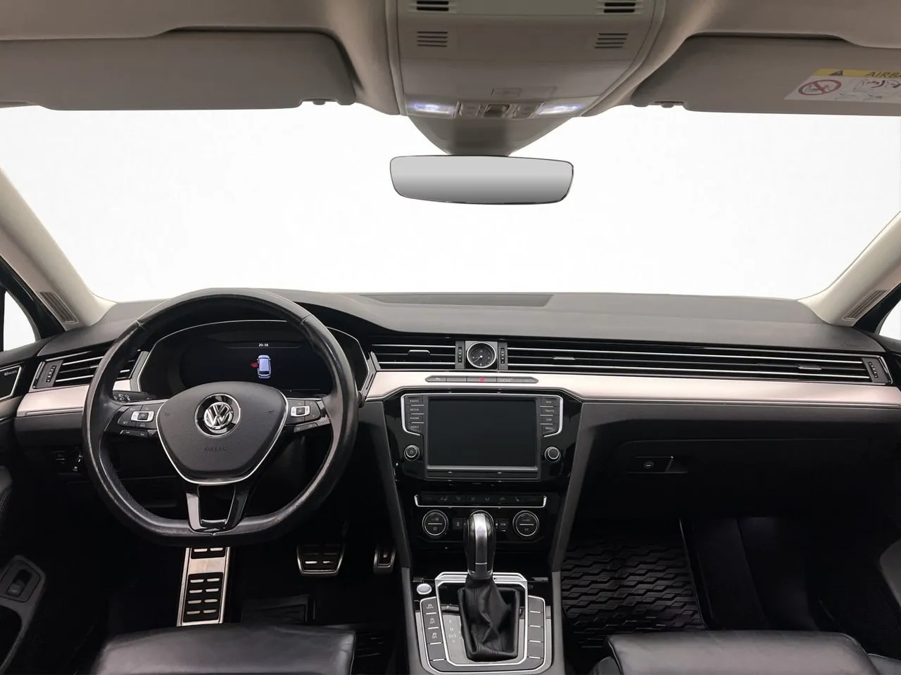 Vehicle image 14