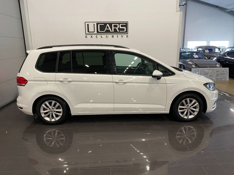 Volkswagen Touran bild 2