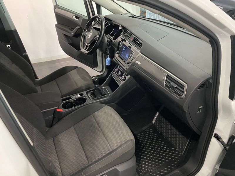 Volkswagen Touran bild 22