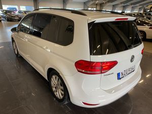 Volkswagen Touran bild 4