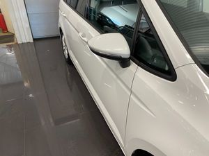 Volkswagen Touran bild 11