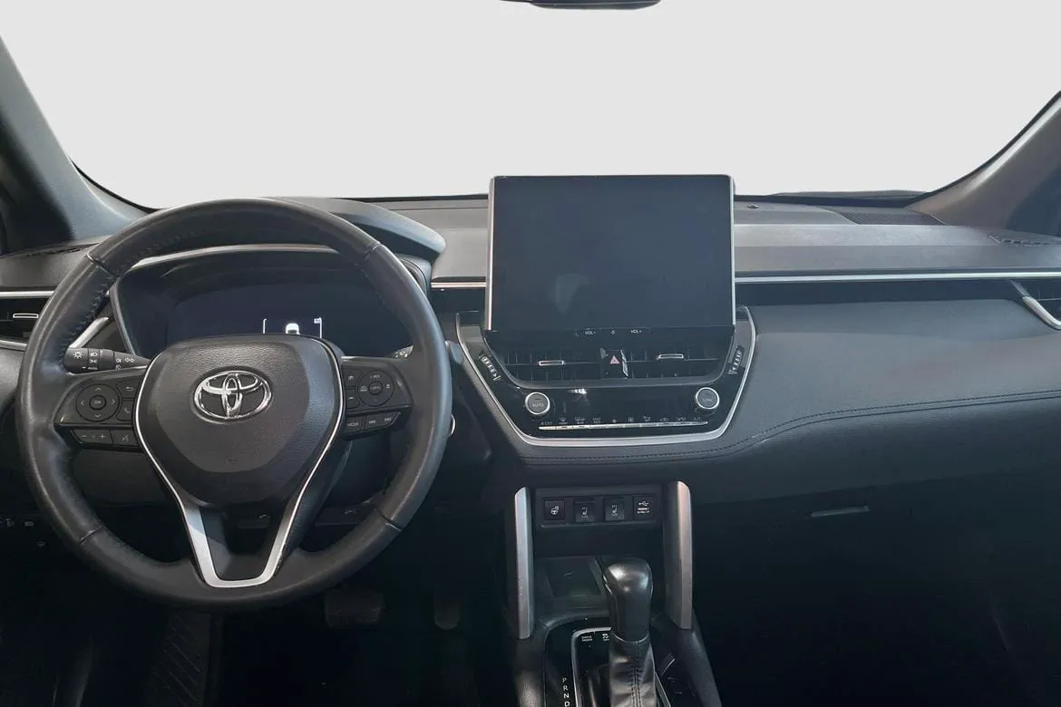 Vehicle image 8