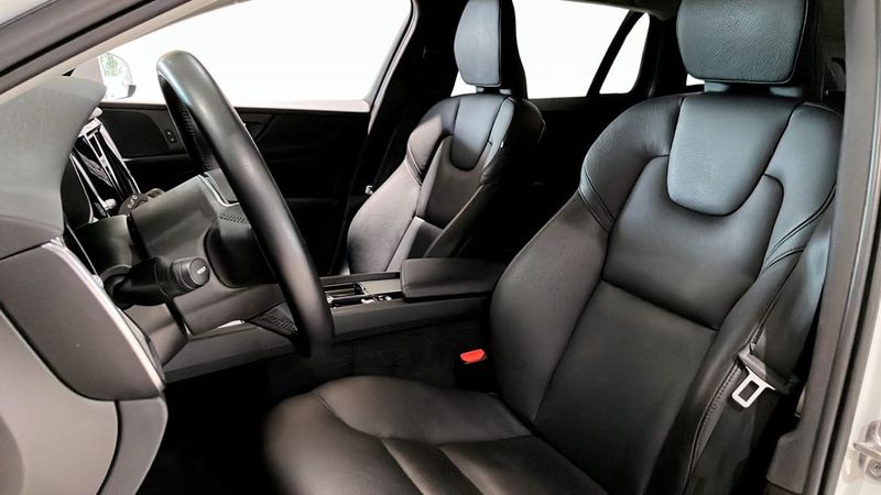 Volvo V60 bild 8