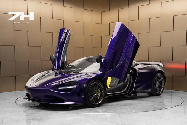 McLaren 750S Spider MSO Lantana Purple / Carbon / Lift / B&W / 360° - 2024