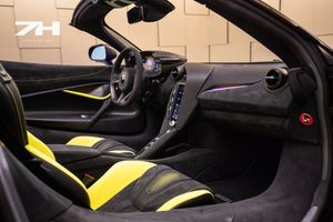 McLaren 750S bild 17