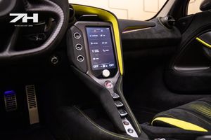 McLaren 750S bild 16