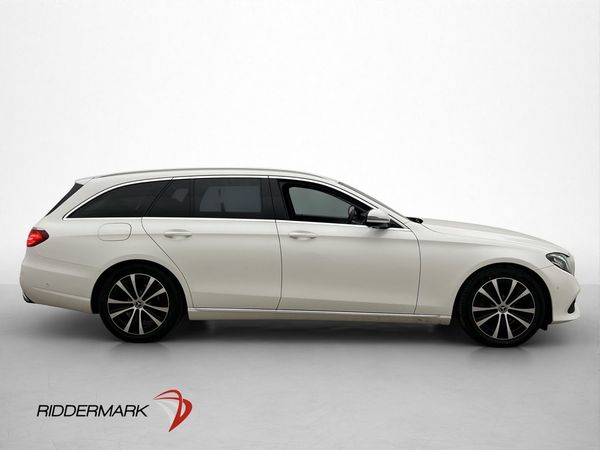 Mercedes E220 T d 194HK Avantgarde Värmare Kamera Drag - 2017