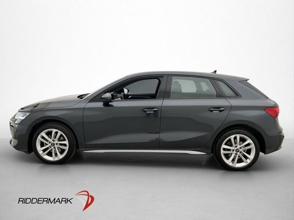 Audi A3 Sportback 35 TFSI 150HK Proline Kamera CarPlay Moms - 2025