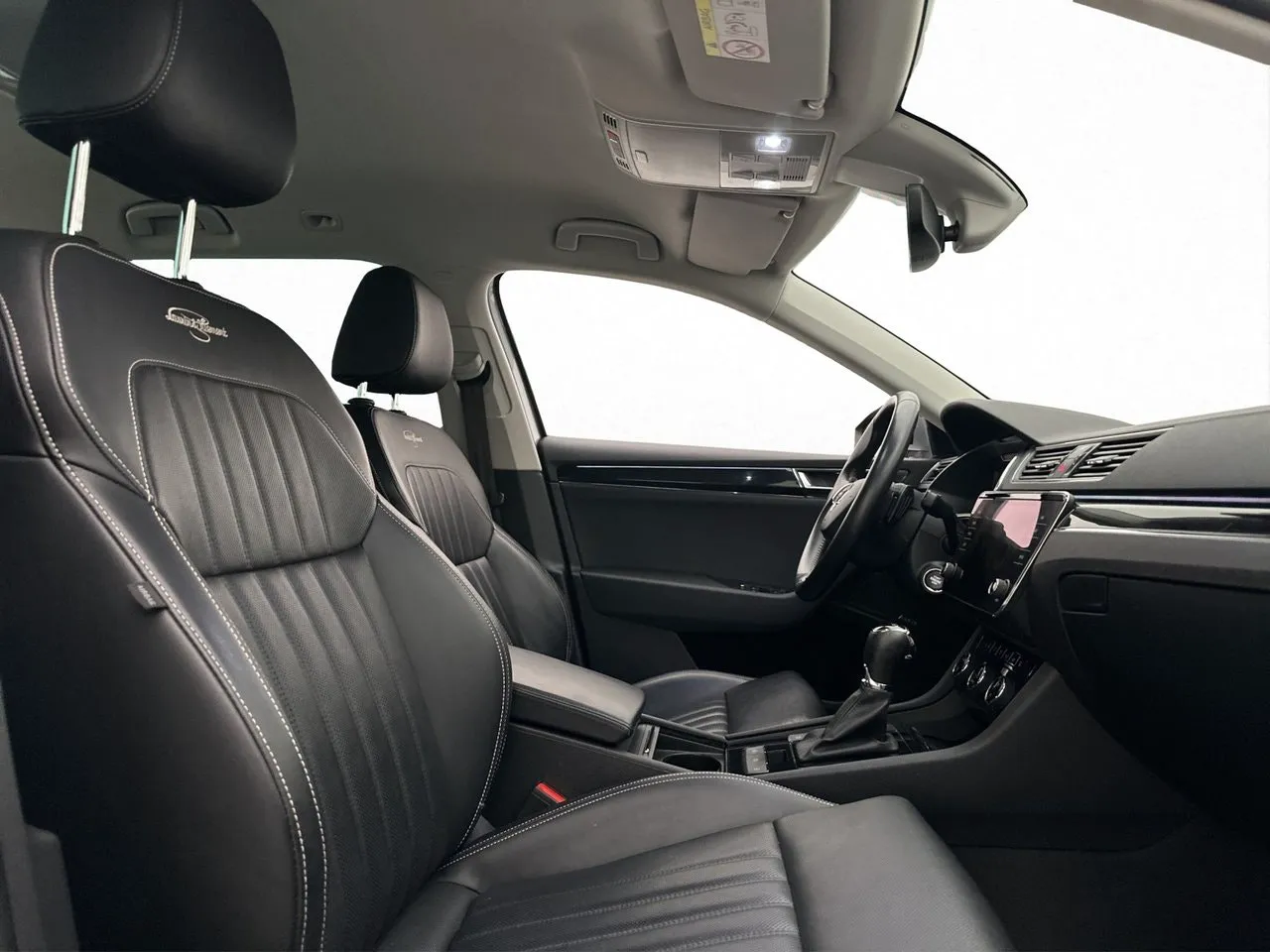 Vehicle image 31