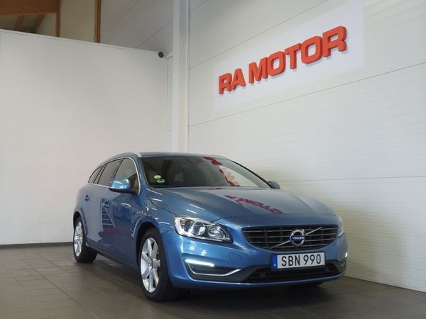 Volvo V60 D4 Geartronic Summum Business Edt Pro Taklucka Drag GPS - 2016