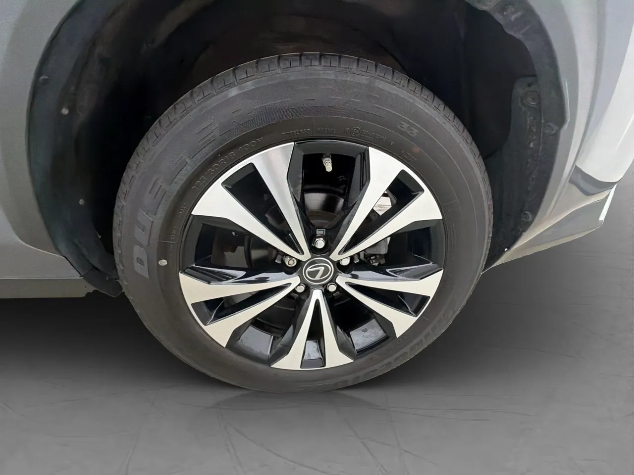 Vehicle image 31
