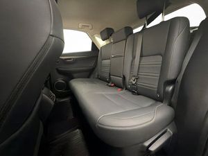 Lexus NX bild 28
