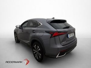 Lexus NX bild 6