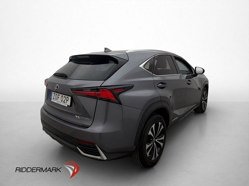 Lexus NX bild 8