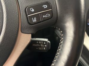 Lexus NX bild 19