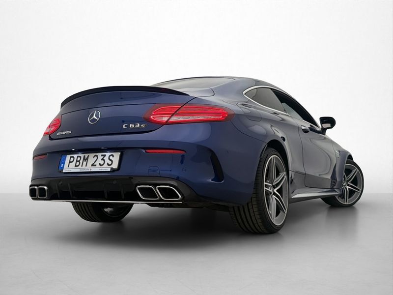 Mercedes C63 AMG bild 36