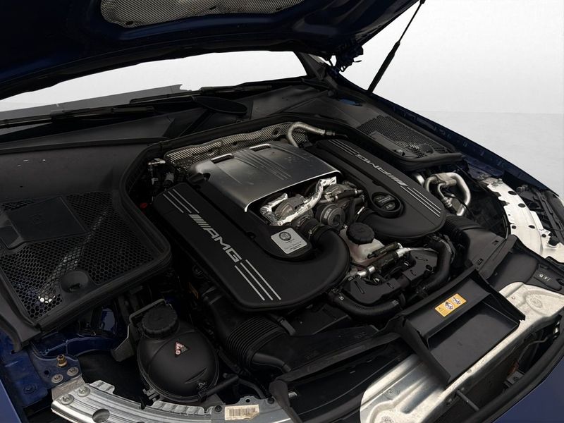Mercedes C63 AMG bild 10