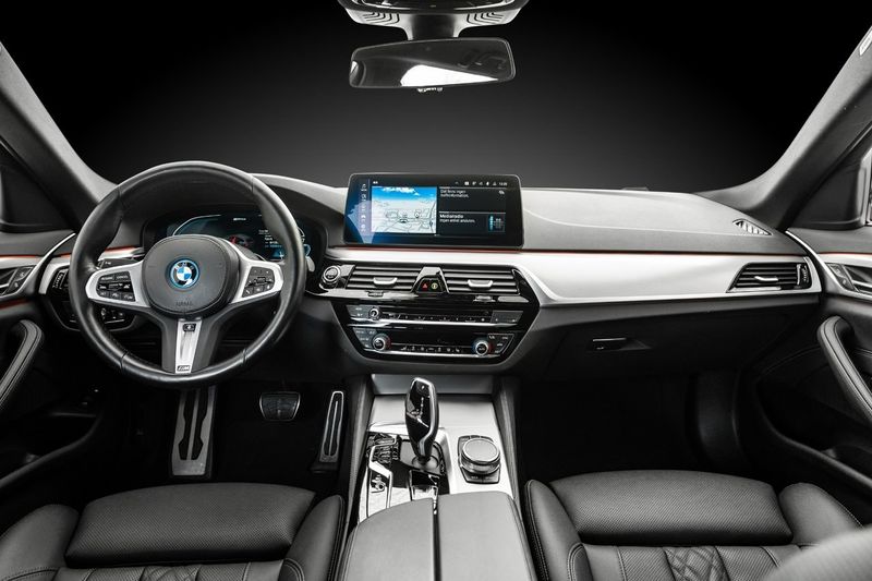 BMW 530 bild 8
