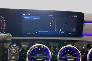 Mercedes CLA200 bild 11
