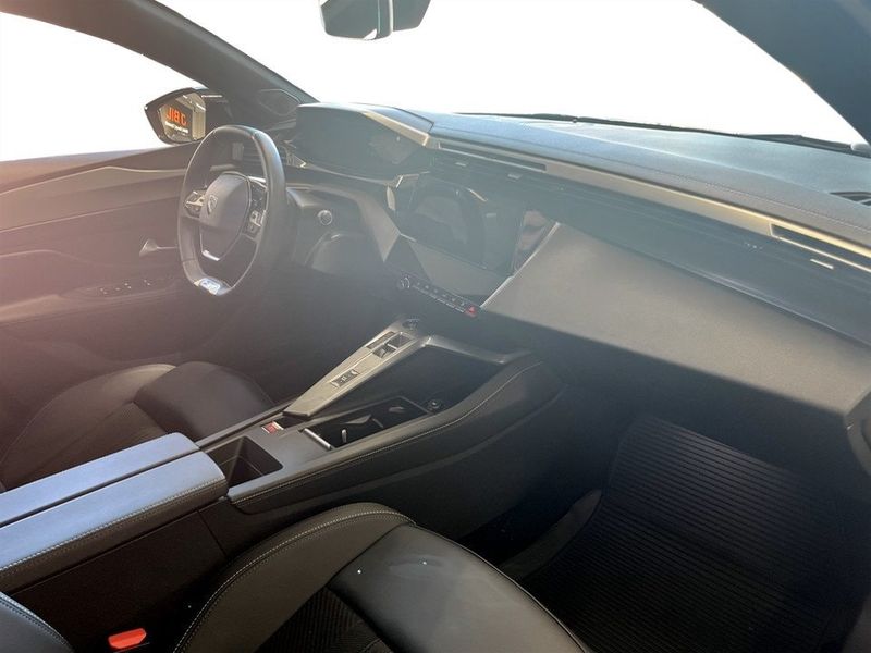 Peugeot 408 bild 15