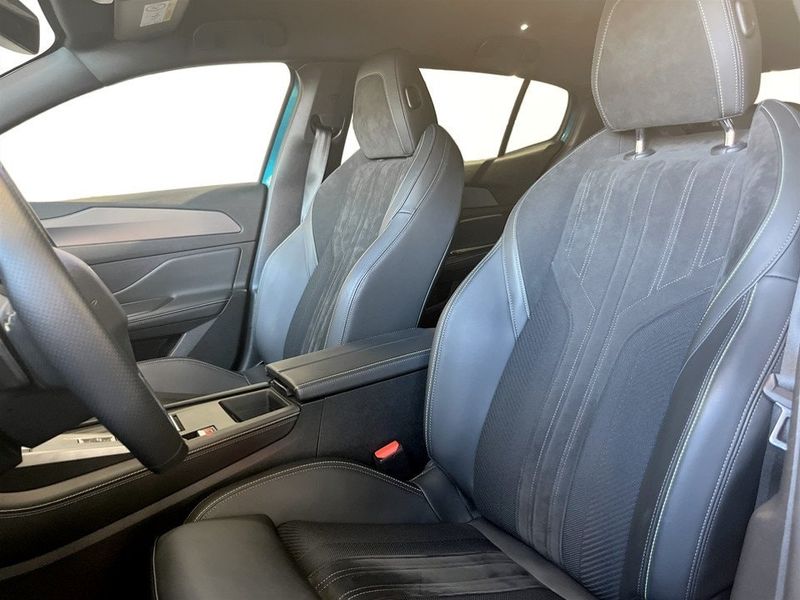 Peugeot 408 bild 4