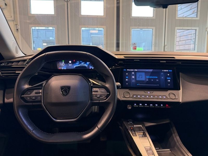 Peugeot 308 bild 8