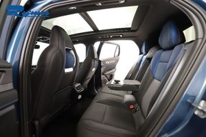 Lynk & Co 01 bild 15
