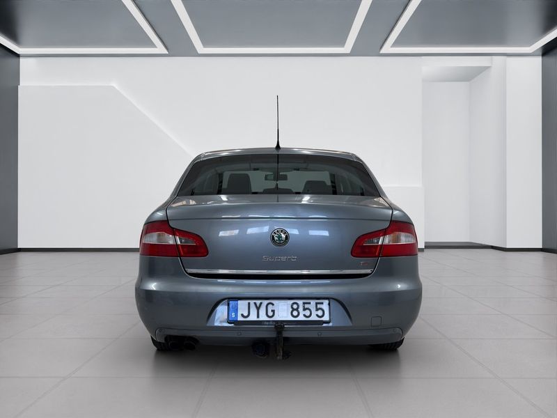 Skoda Superb bild 7